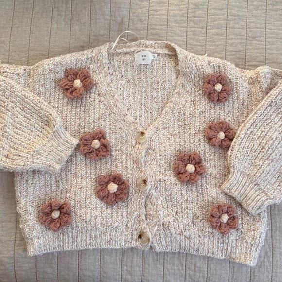 Floral Crochet Cardigan Medium Tan and Mauve - Picture 2 of 6